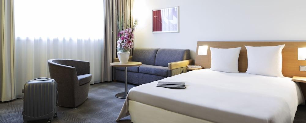 Novotel Frankfurt Hotel 4*