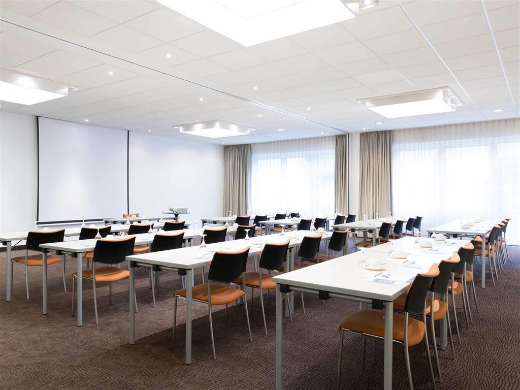 Novotel Frankfurt 4*