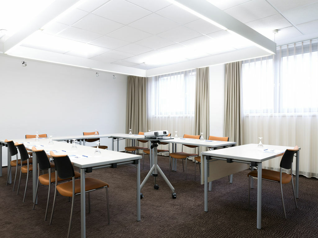 Novotel Frankfurt Hotel 4*