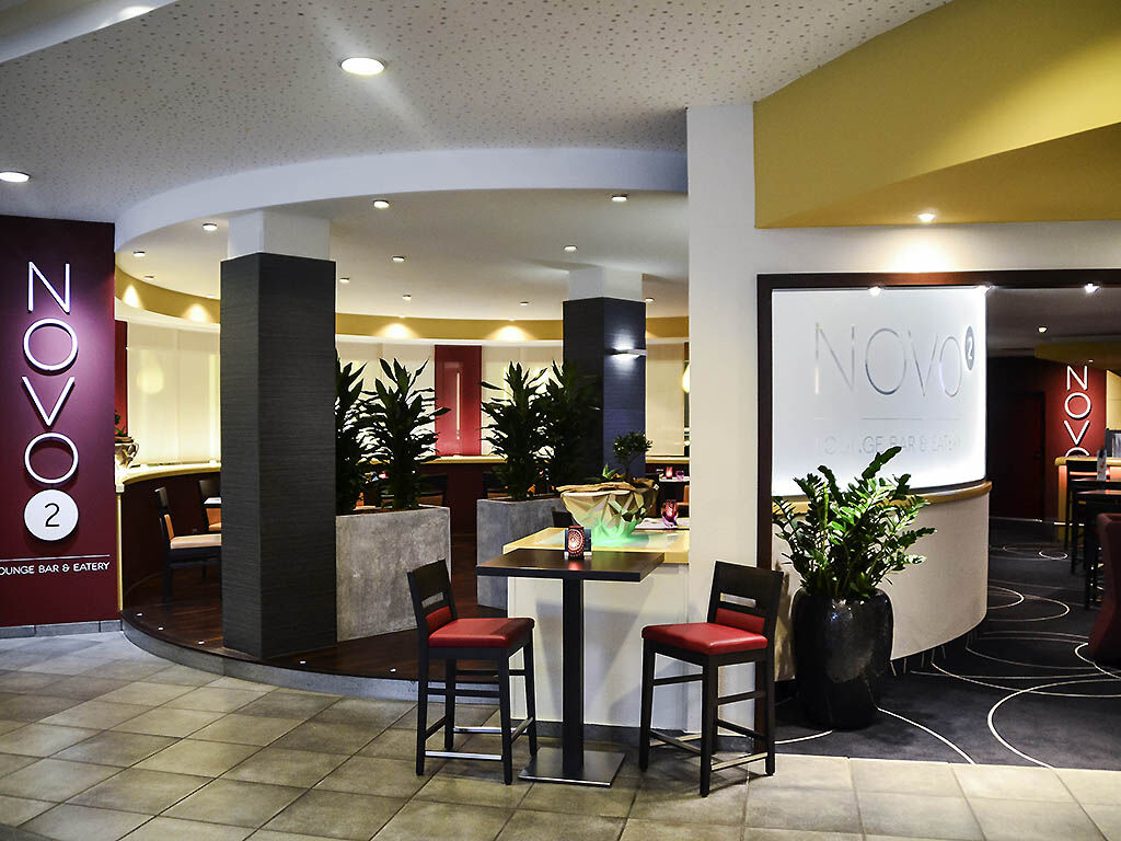 Novotel Frankfurt 4*